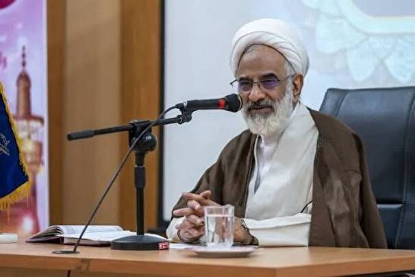 حجت الاسلام حاجی صادقی: دشمن به دنبال تسلیم ملت‌هاست