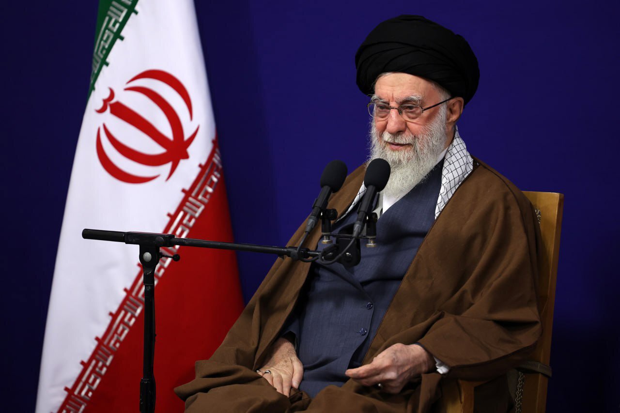 رهبر انقلاب: آیت‌الله میلانی واقعاً احیاگر حوزه علمیه مشهد بود