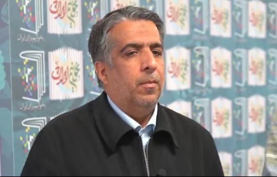 نمایشگاه کتاب کرمان تمدید شد