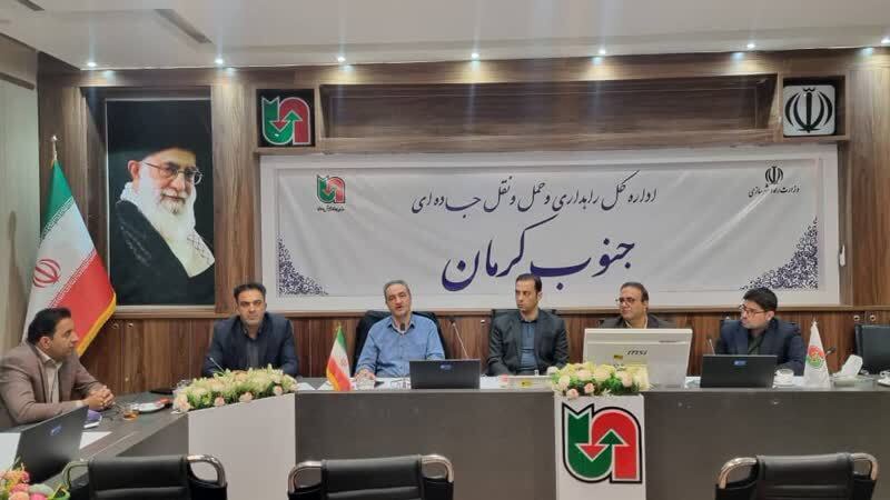 ساخت ۱۲ مجتمع خدماتی رفاهی در محور‌های جنوب کرمان