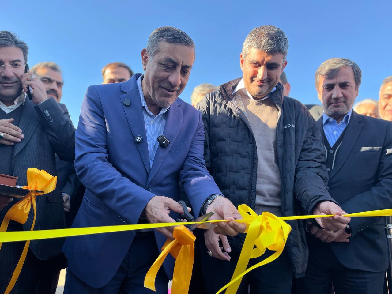 افتتاح نیروگاه خورشیدی ۶ مگاواتی با حضور معاون اجرایی رئیس‌جمهور