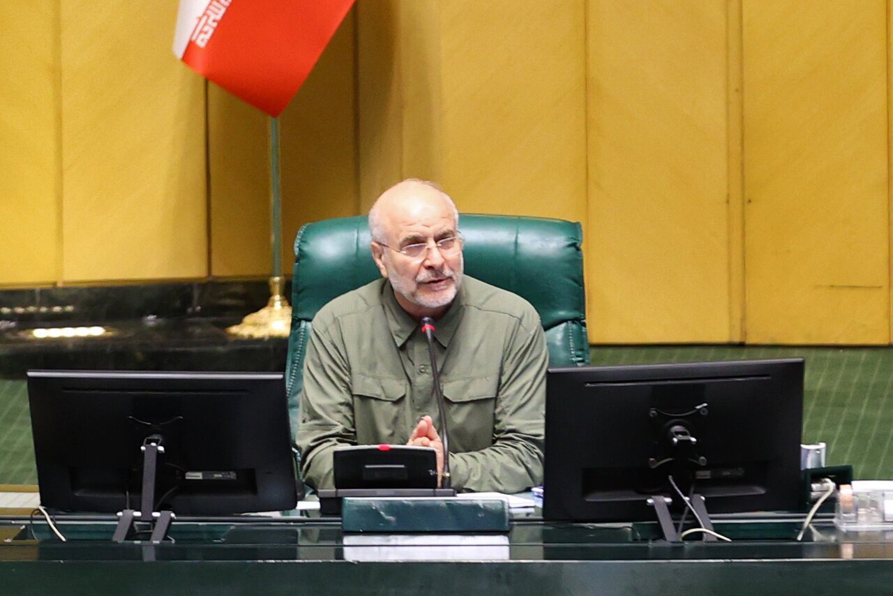 دغدغه مردم درباره معیشت با مسئولیت‌پذیری پاسخ داده شود