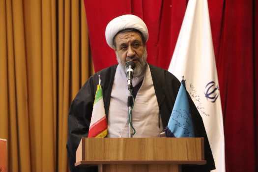 سوادآموزی و بصیرت دو رکن ماندگار در تعالی کشور هستند