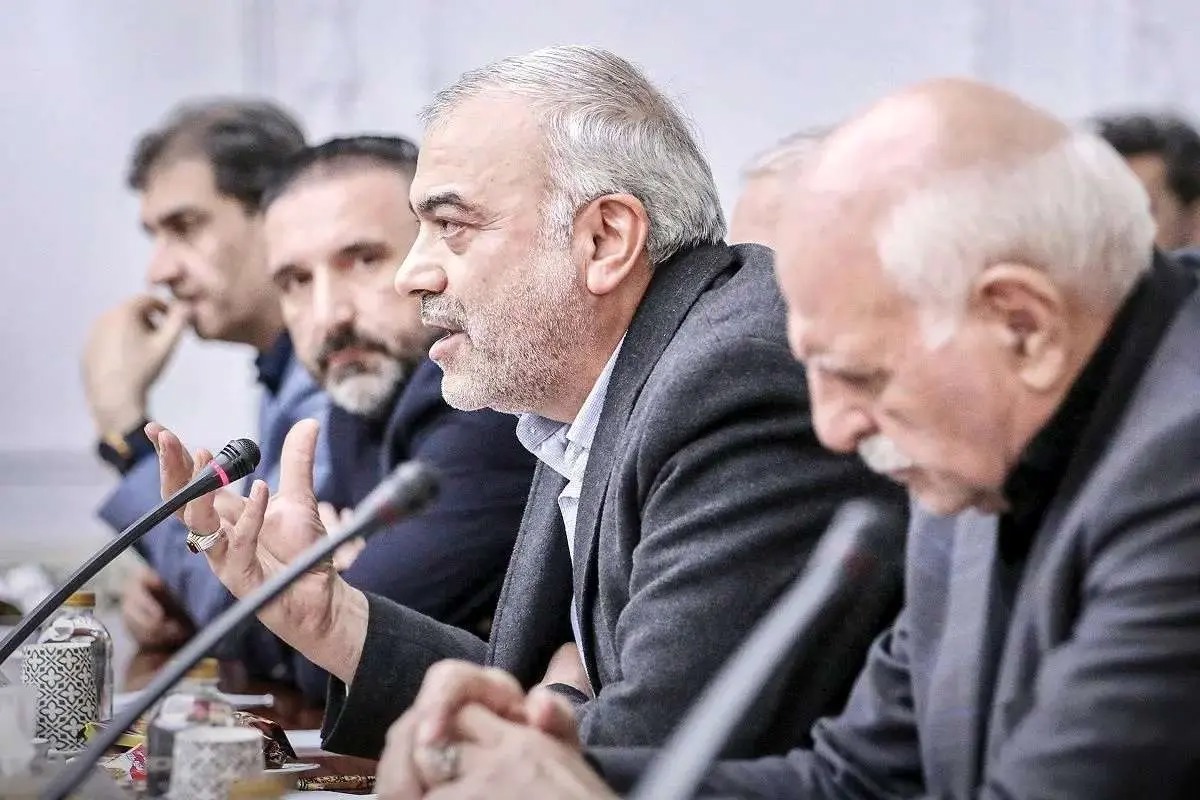 بازاری‌ها به جلسه هیئت دولت رفتند