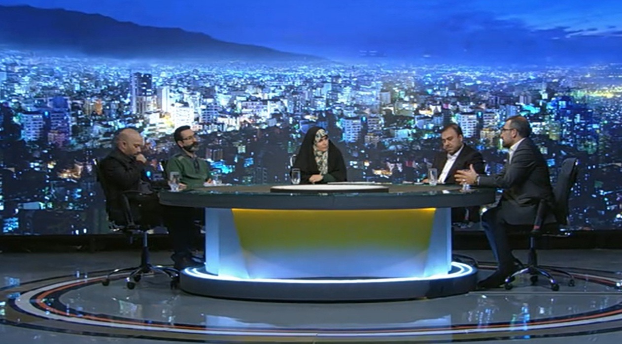 احزاب نقش حلقه‌های بین حاکمیت و مردم را ایفا می‌کنند