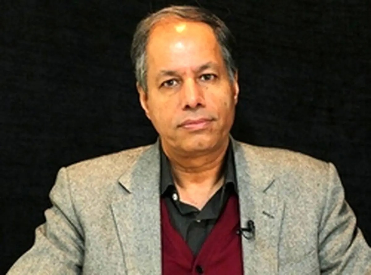 استاد دانشگاه شریف: برای تامین بنزین از کیفیت آن می‌کاهیم