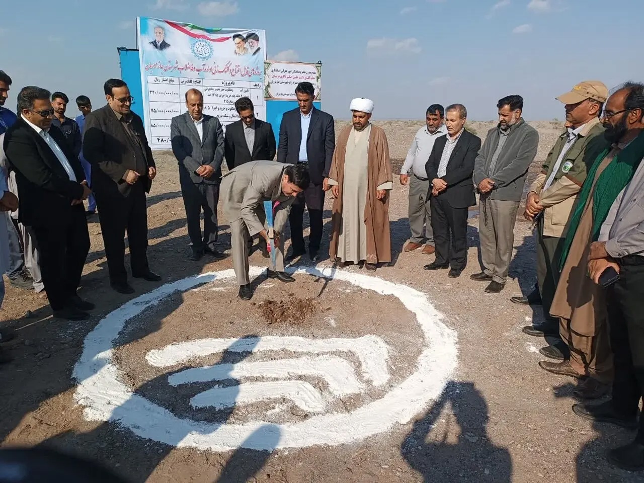 کلنگ‌زنی و افتتاح بیش از ۳۱۲ میلیارد تومان پروژه عمرانی در  جازموریان