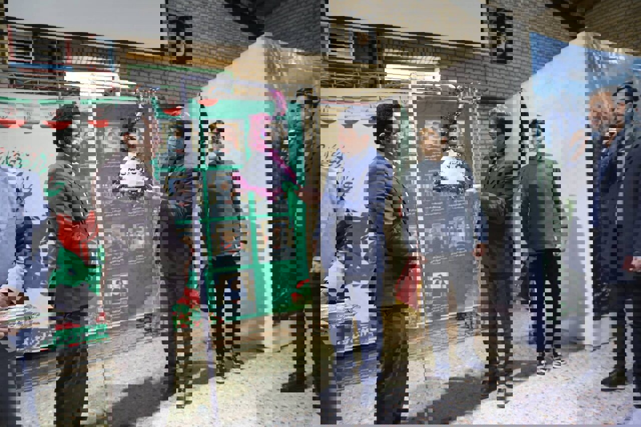 نواختن زنگ انقلاب در ۶ هزار مدرسه استان کرمان