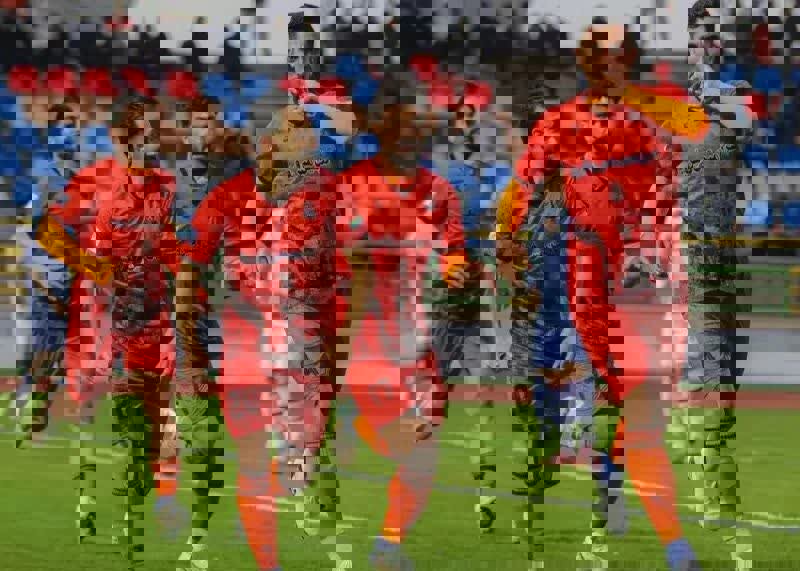 مس شهربابک؛ چراغ خاموش و بی حاشیه به‌سوی لیگ برتر فوتبال