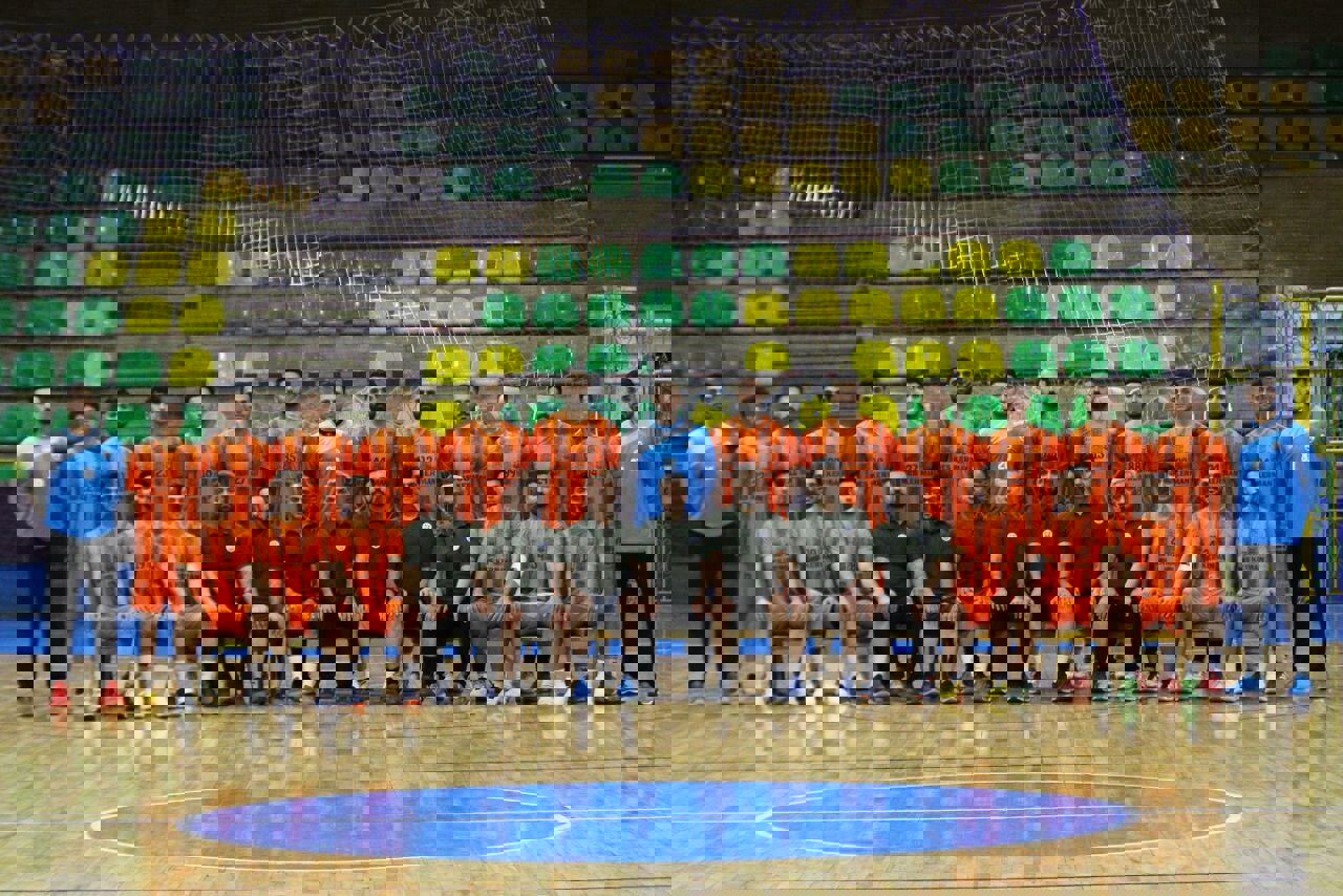 مس کرمان در اصفهان به مصاف رقبا می‌رود