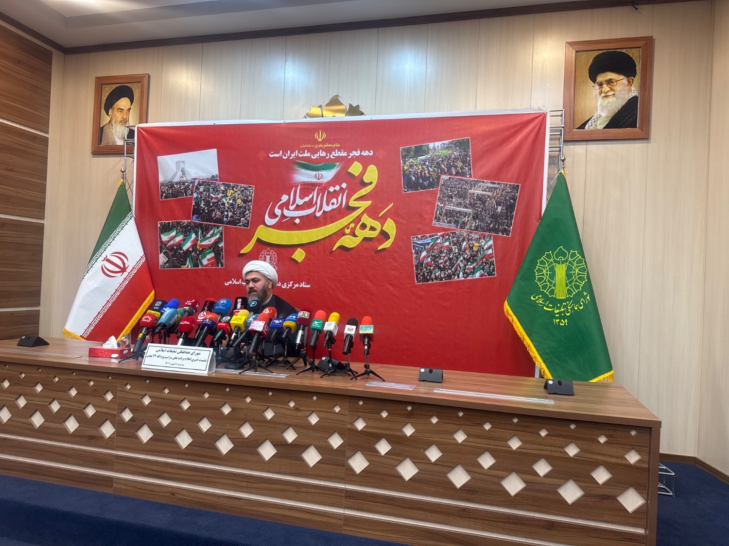 حضور ۷ هزار و ۷۰۰ خبرنگار در راهپیمایی ۲۲ بهمن