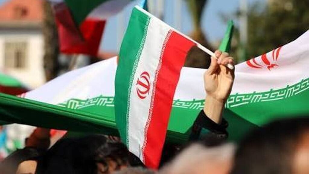 راهپیمایی ۲۲ بهمن تا دقایقی دیگر در سراسر کشور آغاز می‌شود