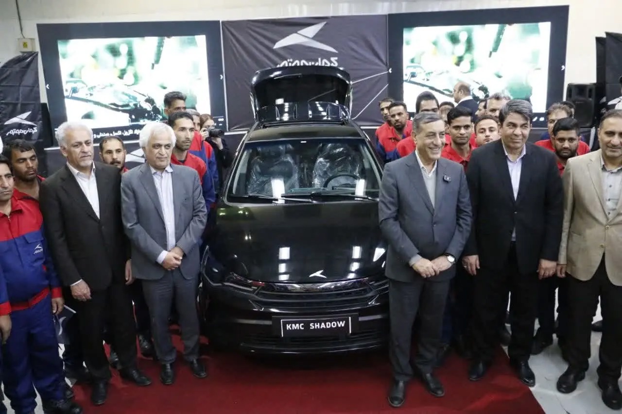 رونمایی از خودروی ملی «SHADOW» در کرمان‌موتور