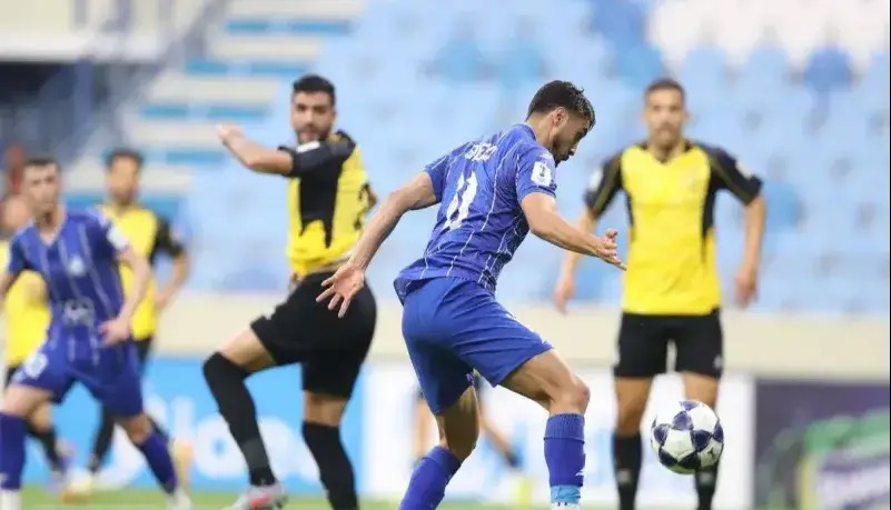 سحرخیزان ناگهان مهاجم کلاسیک شد!