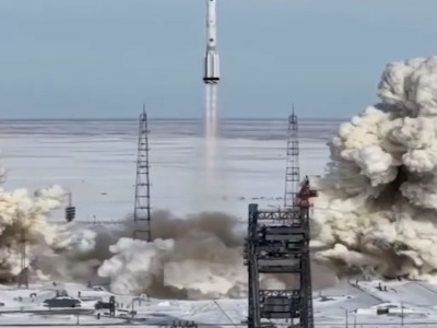 اولین تصاویر از لحظه پرتاب موفق ماهواره مخابراتی «جام‌جم ۱»