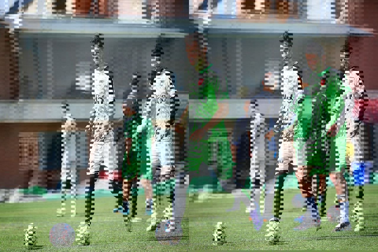 گل‌گهر به دنبال صدرنشینی است؛ مس رفسنجان روی لبه پرتگاه سقوط