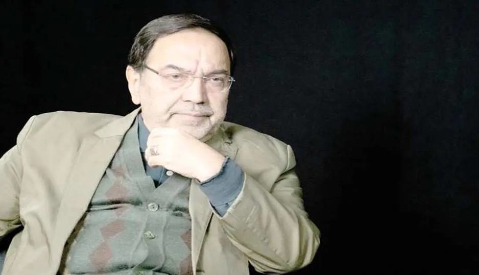 دیپلمات پیشین: باید یک مذاکره‌کننده داشته باشیم؛ موازی کاری مخرب است