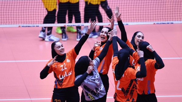 مس رفسنجان در آستانه صعود به پلی‌آف لیگ برتر والیبال زنان