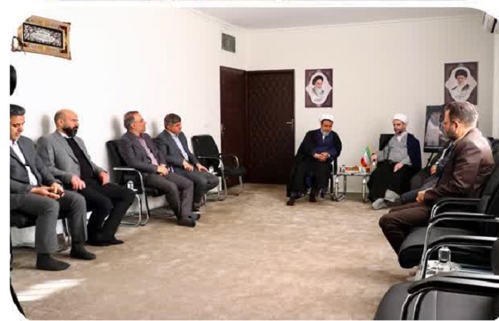 دیدار معاون قوه قضائیه با نماینده ولی فقیه در استان کرمان