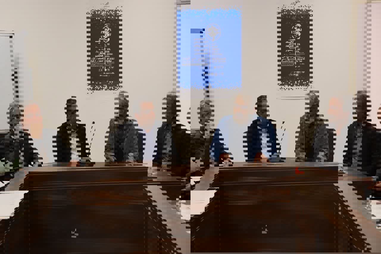 خوشنویسان کرمانی در جشنواره سرزمین من، آب را به زبان قلم روایت کردند