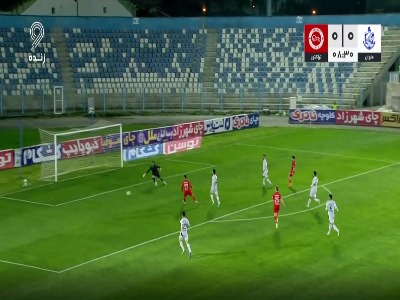 حسین‌زاده دروازه خالی را از دست داد