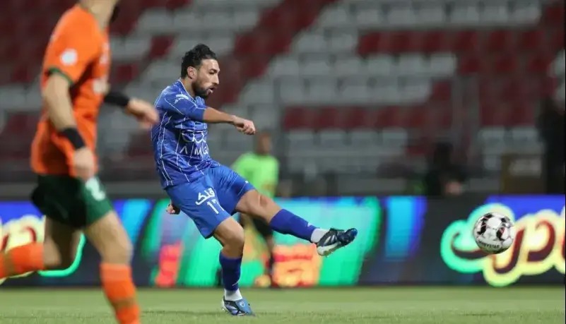 شلیک منیر برای خوشامدگویی به سهراب؛ شوک اخراج ساپینتو استقلال را به صدر رساند