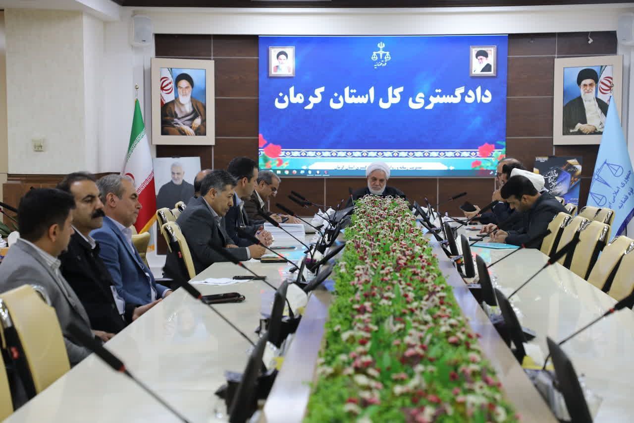 لزوم تشکیل کارگروه پیگیری ماده ۱۰ قانون الزام به ثبت رسمی معاملات