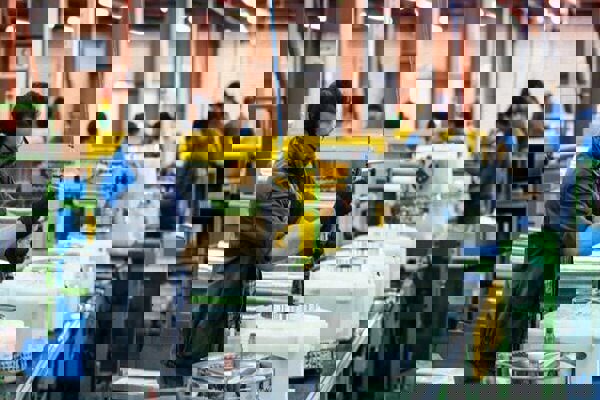 تحقق ۱۰۵ درصدی تعهد اشتغال در کرمان؛ ۳۰ هزار فرصت شغلی جدید ایجاد شد