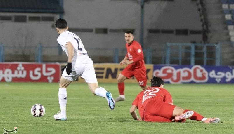 تعلیق ناظر بازی ملوان و تراکتور
