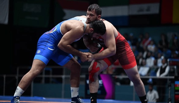 محمد بنا با ۲ تغییر به مسابقات رنکینگ جهانی می‌رود