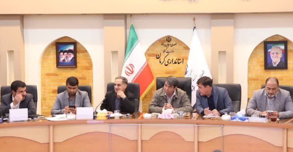 امروز بهانه‌ای برای توقف خدمت‌رسانی به مردم وجود ندارد