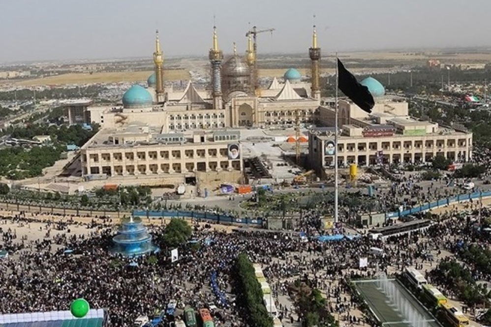 ­آغاز مراسم سی‌و‌هفتمین سالگرد ارتحال امام (ره) تا دقایقی دیگر