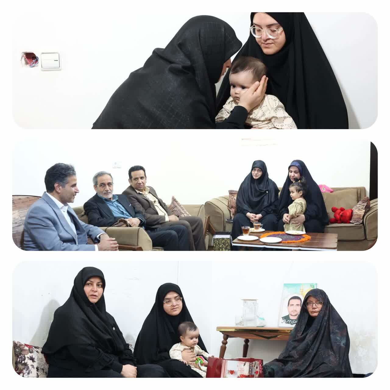 دیدار معاون استاندار کرمان با خانواده معظم شهدای اقتدار