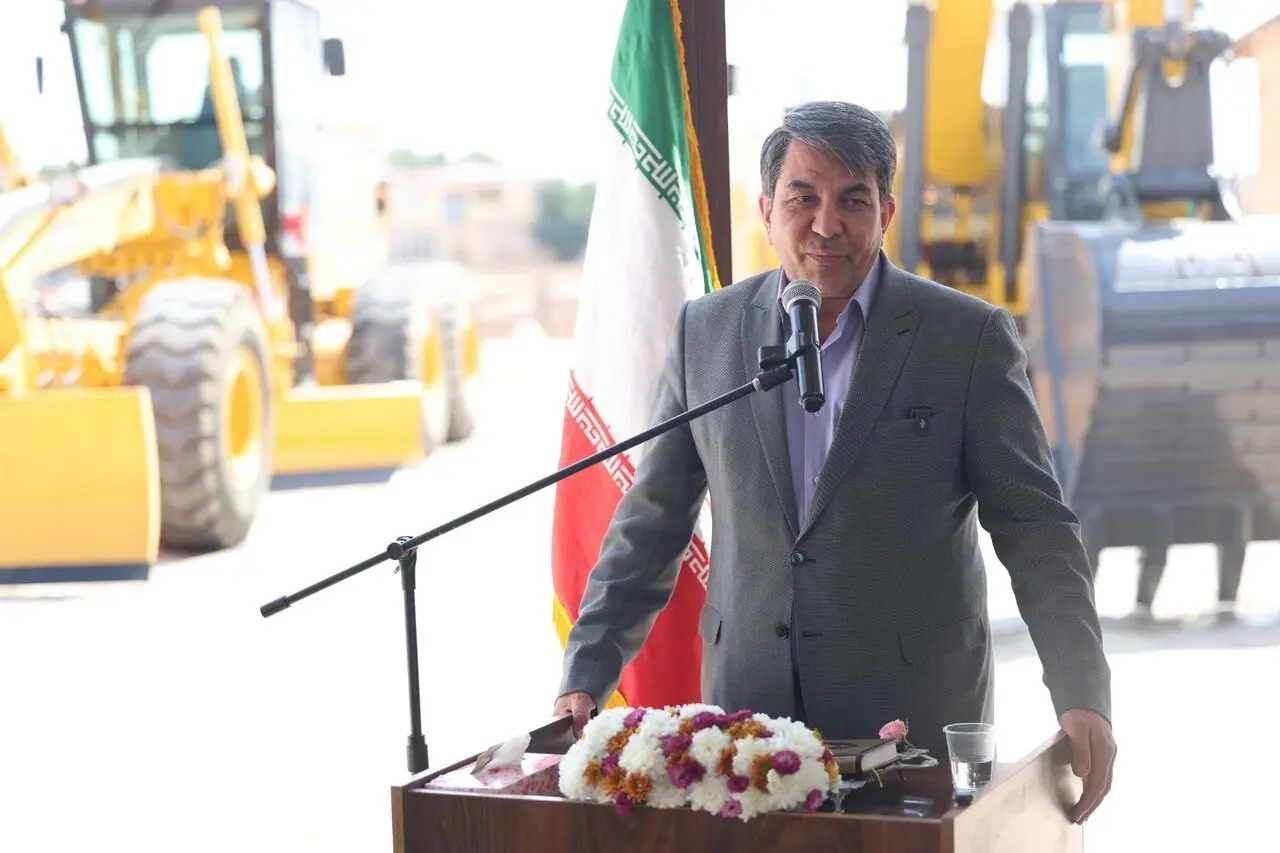 رونمایی از ناوگان جدید ماشین‌آلات عمرانی شهرستان شهربابک