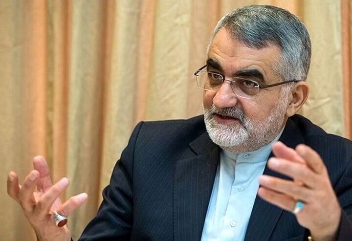دیپلماسی در ژنو، مکمل صلابت میدان است