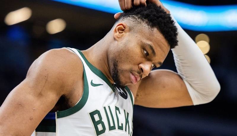 معامله بزرگ در NBA؛ یانیس در آستانه پیوستن به بوستون سلتیکس