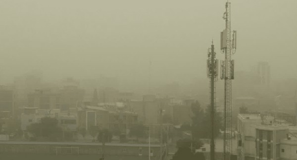 شاخص کیفیت هوای کرمان در وضعیت «بسیار خطرناک» قرار گرفت