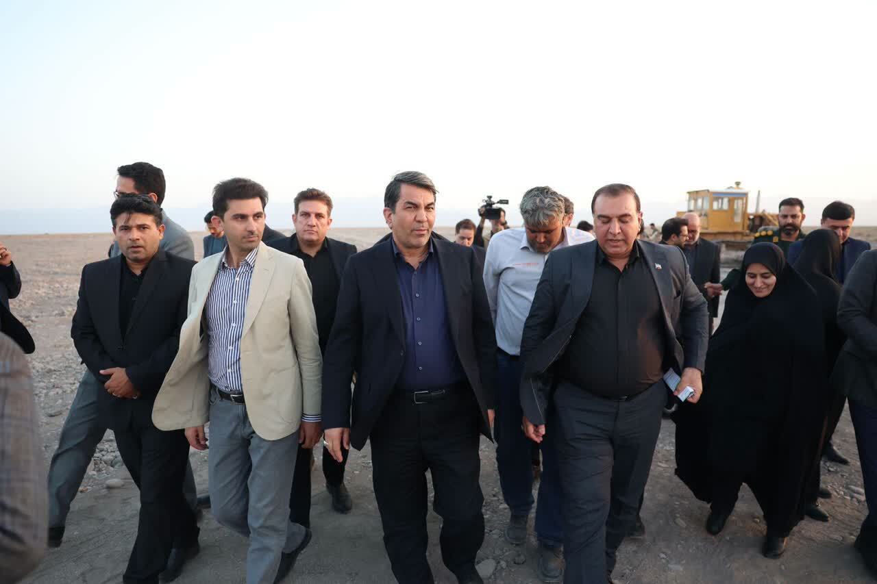 آغازعملیات اجرایی نیروگاه خورشیدی ۳۷ مگاواتی