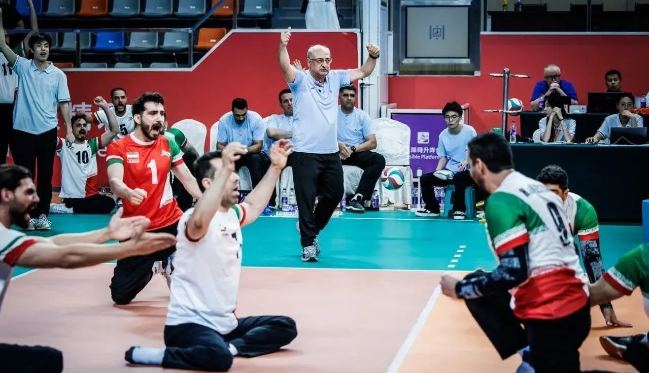 رضایی: قهرمانی وظیفه ذاتی والیبال نشسته است