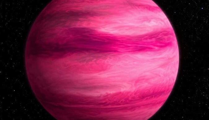 سیاره‌ای صورتی با ابرهای نمکی