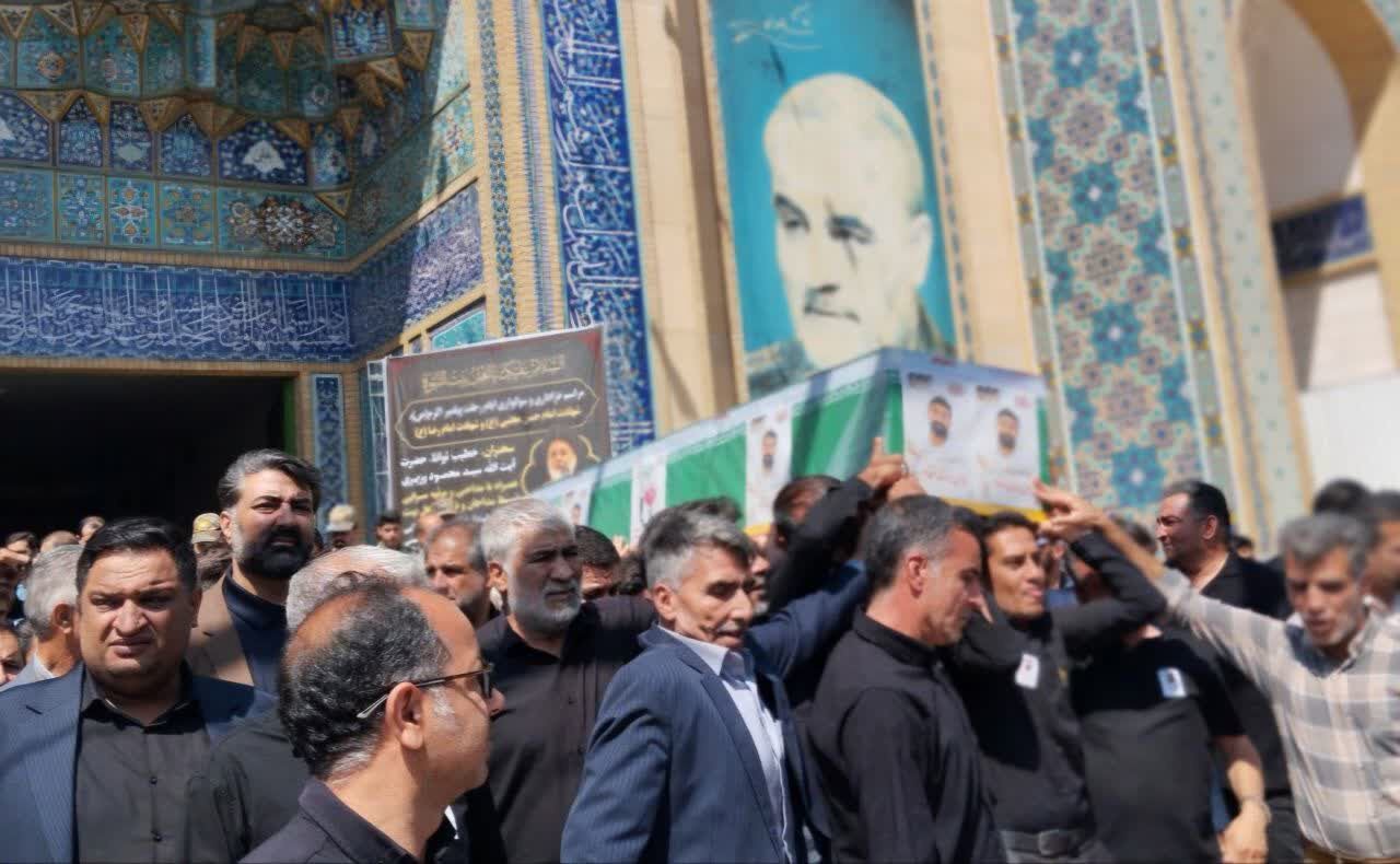 پیکر شهید ایمان انوری‌مقدم در کرمان تشییع شد
