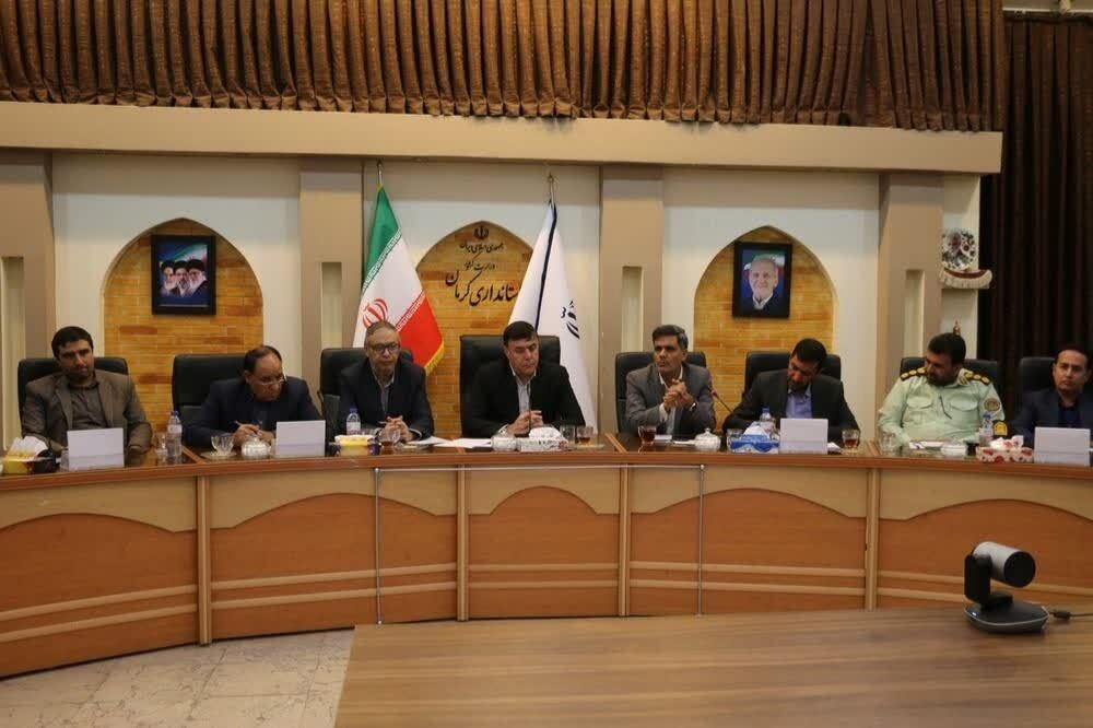 بنزین به نرخ پالایشگاه در ۱۰۰ جایگاه استان کرمان