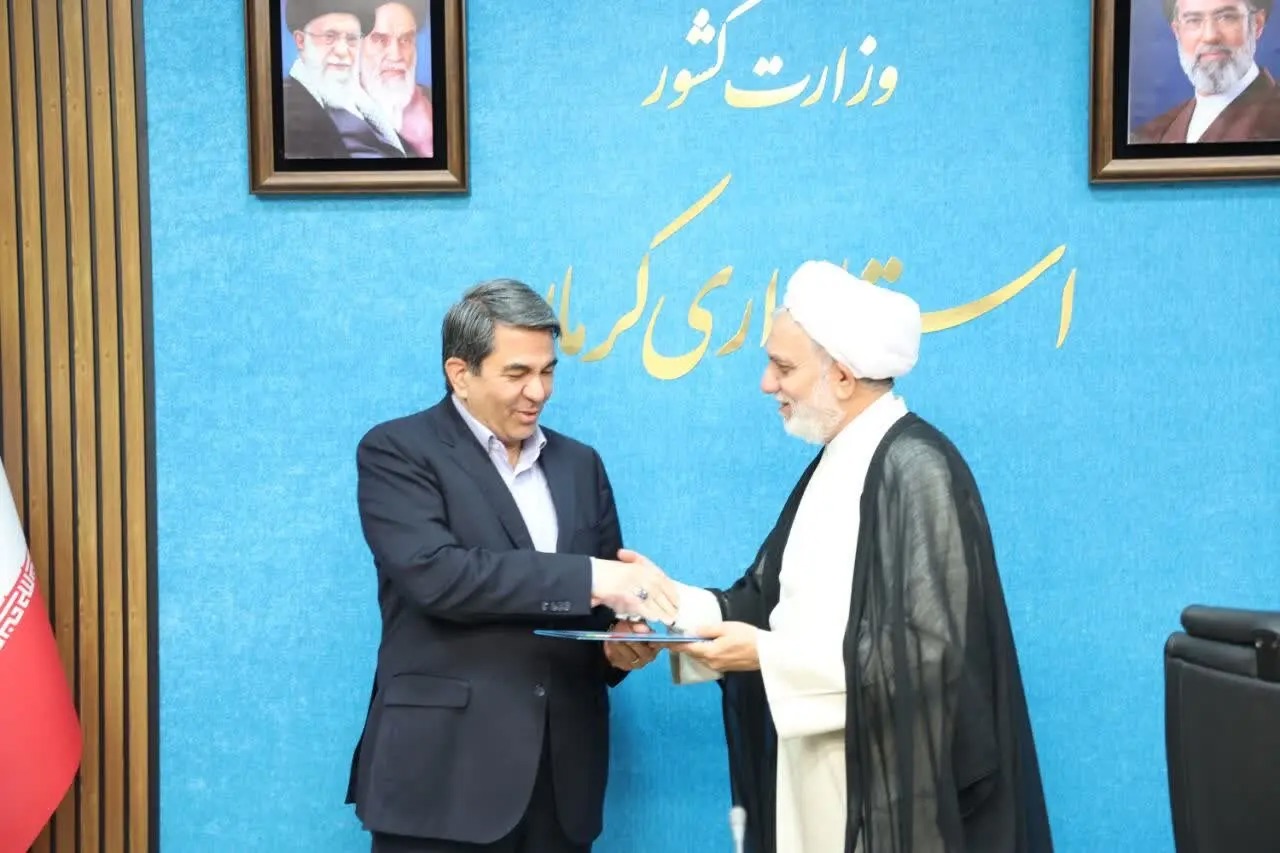 استان کرمان به تمام معنا، کارگاه عمرانی است