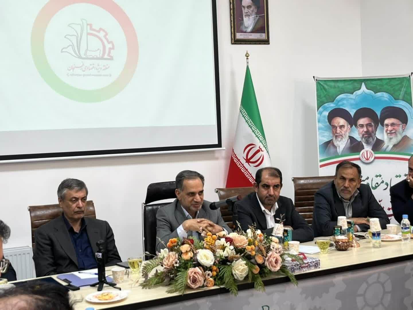 مس با حکمرانی اقتصادی و تکمیل زنجیره ارزش می‌تواند جایگزین نفت شود