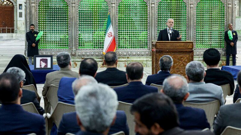 مردم در برابر جنگ تمام‌عیار کاری کارستان کردند