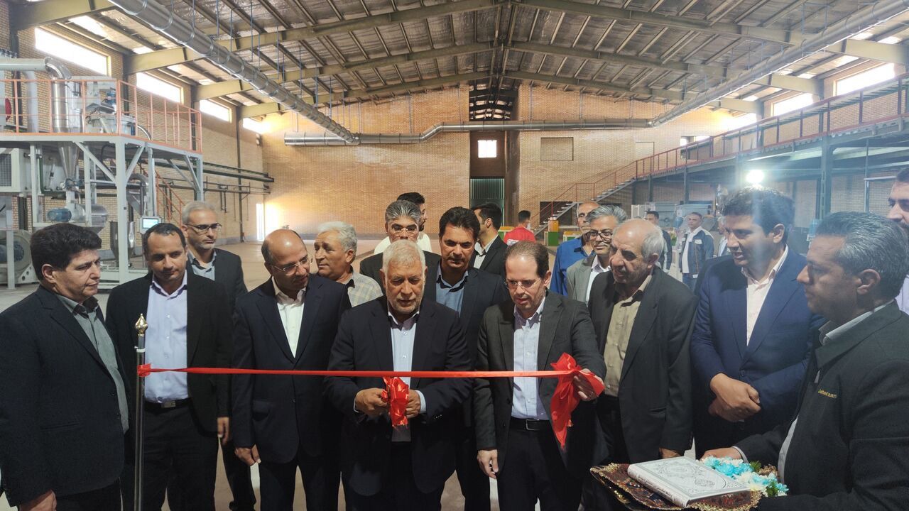 افتتاح و آغاز عملیات اجرایی هزار میلیارد تومان طرح صنعتی در کرمان