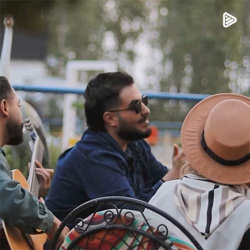 آهنگ «جاده هراز» با صدای آرون افشار