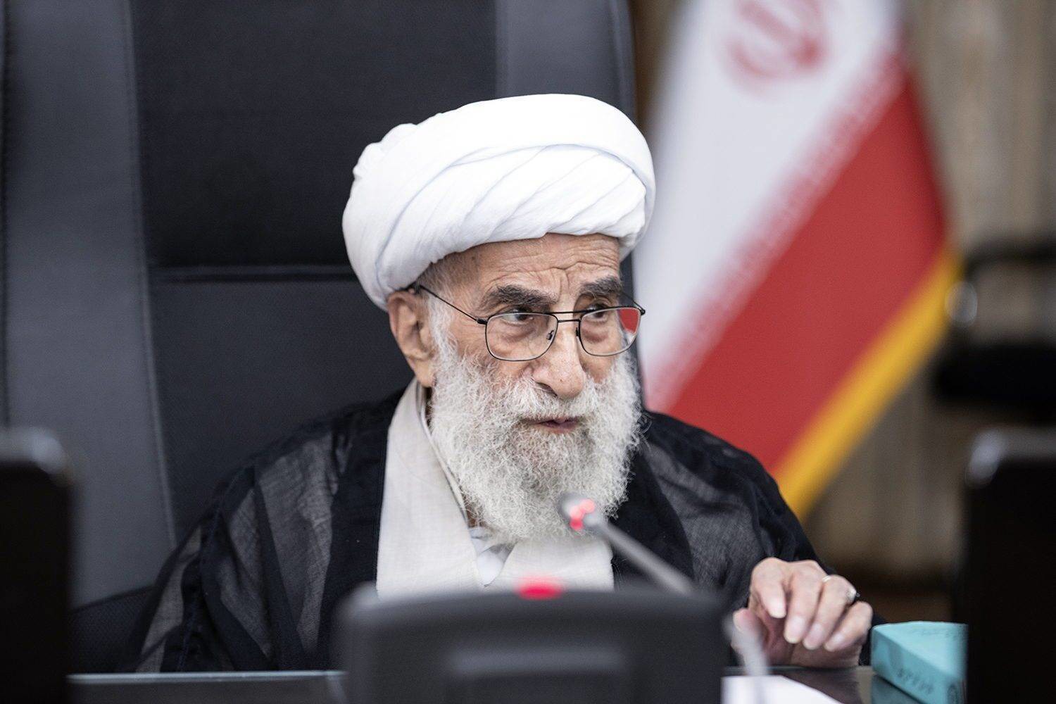 ایران در برابر تهدید و زورگویی سر خم نخواهد کرد