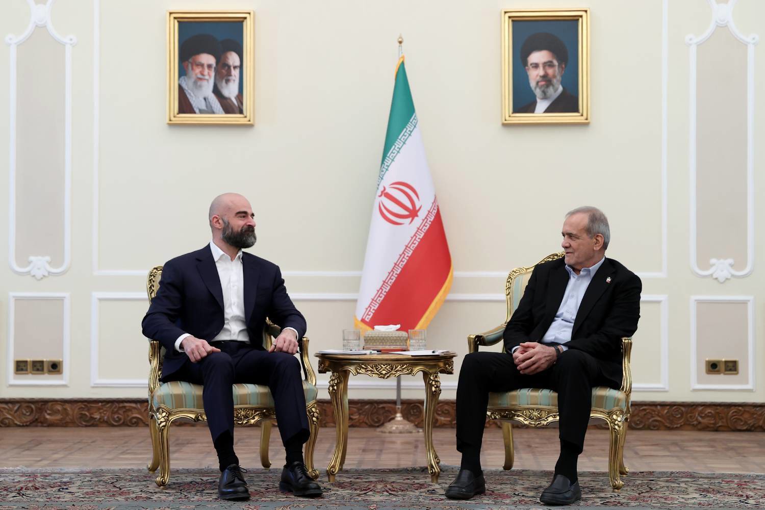 همسایگی، تاریخ و فرهنگ مشترک ایران و اقلیم کردستان برای ما بسیار باارزش است