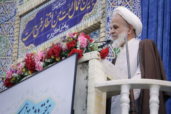 تاثیر گذاری هشت ساله دفاع مقدس در سازندگی کشور